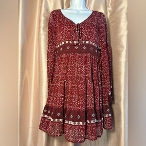 Coco + Jameson Bell Sleeve Burgundy Bohemian- Coquette‎ Octoberfest Dress SZ S